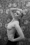 Rose McGowan Nude Photos